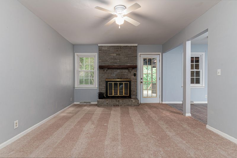 308 Longleaf Dr, Summerville, SC 29483