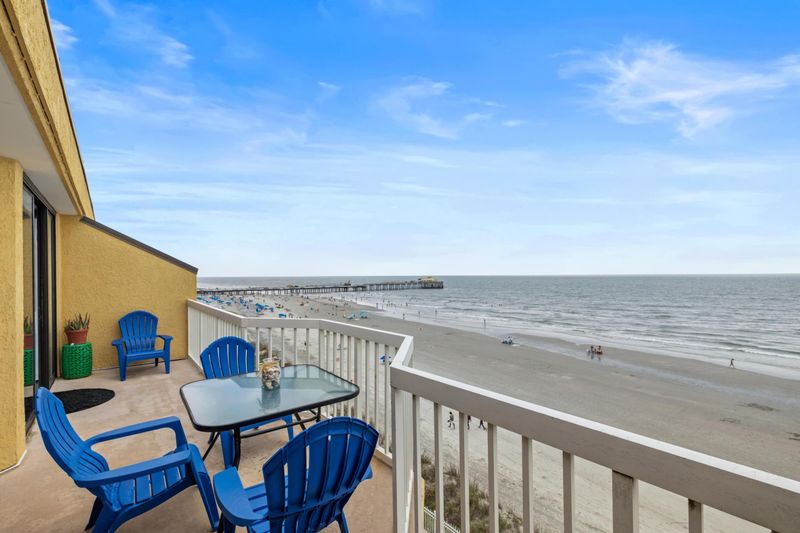 201 W Arctic Ave #413, Folly Beach, SC 29439