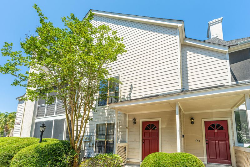 340 Sandpiper Dr #I, Mount Pleasant, SC 29464