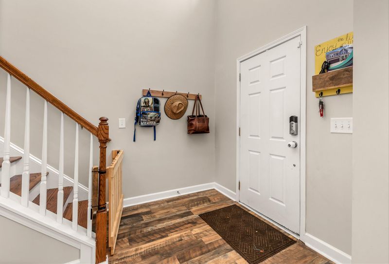 112 Maywood Dr, Moncks Corner, SC 29461