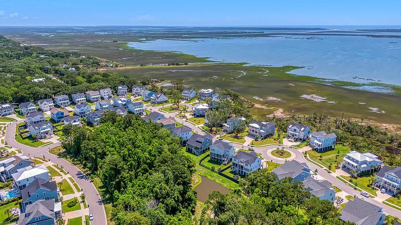 1493 Menhaden Ln, Mount Pleasant, SC 29466