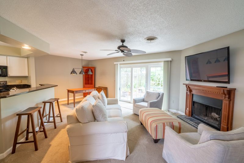 1133 Monaco Dr, Mount Pleasant, SC 29464