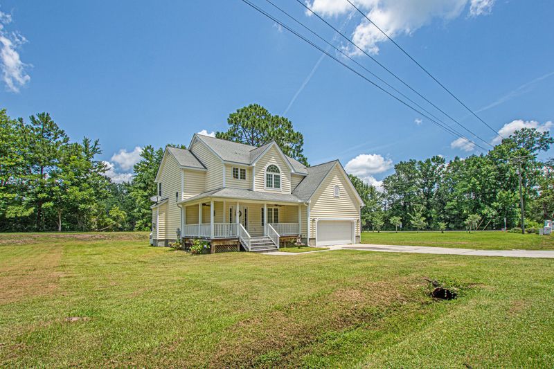 1735 Pimlico Blvd, Moncks Corner, SC 29461