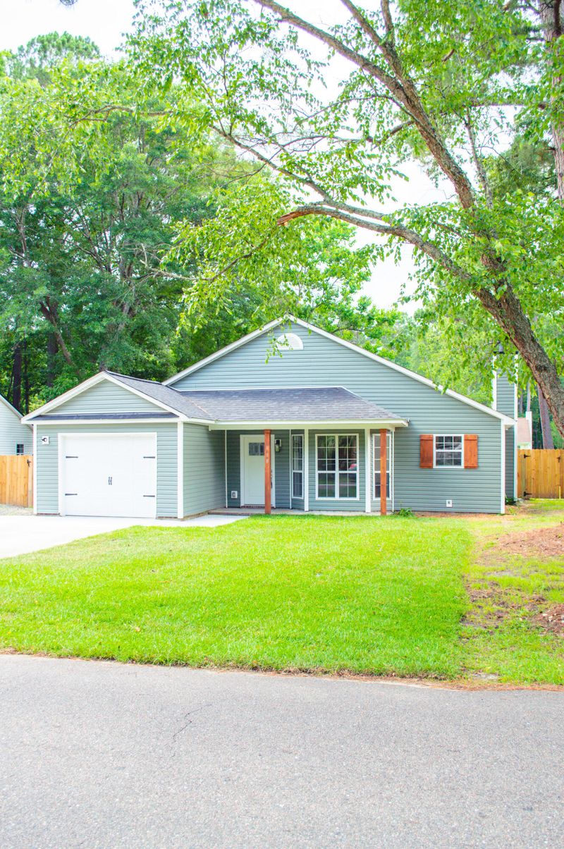 118 Beverly Dr, Ladson, SC 29456