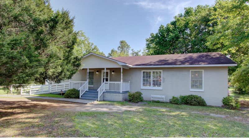 1414 Six Mile Rd, Mount Pleasant, SC 29466