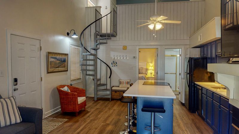 264 Driftwood Ln, Edisto Beach, SC 29438