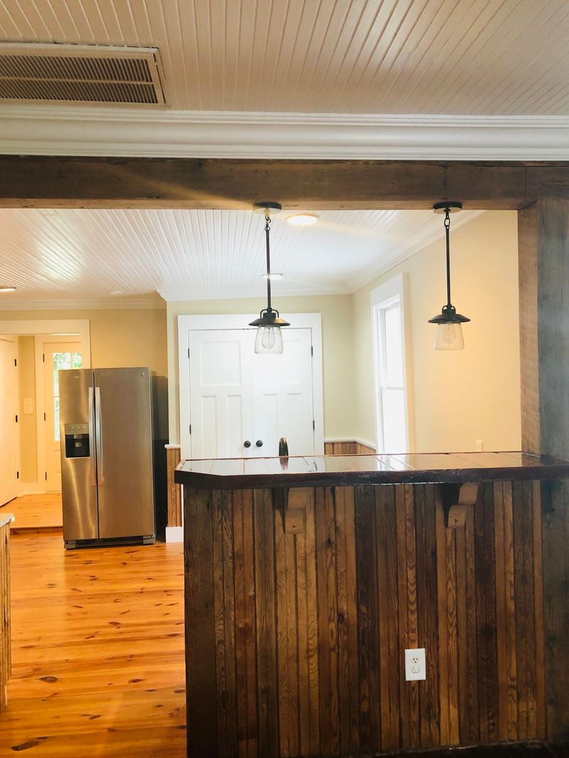 304 Fleming Rd, Charleston, SC 29412
