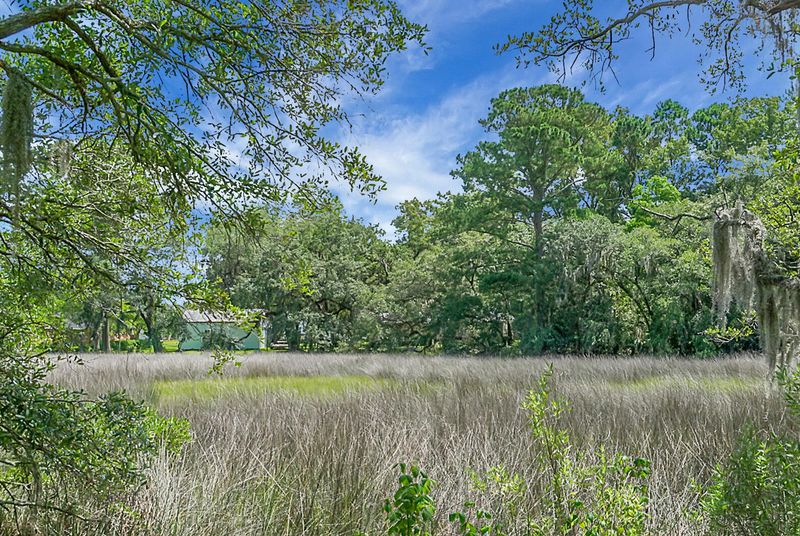 2152 Catterton Dr, Charleston, SC 29414