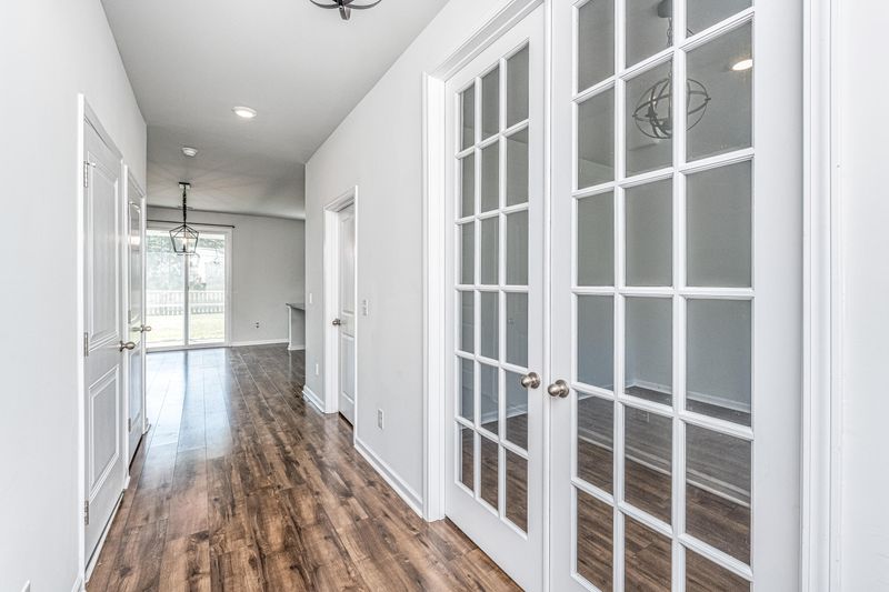 155 Greenwich Dr, Summerville, SC 29486