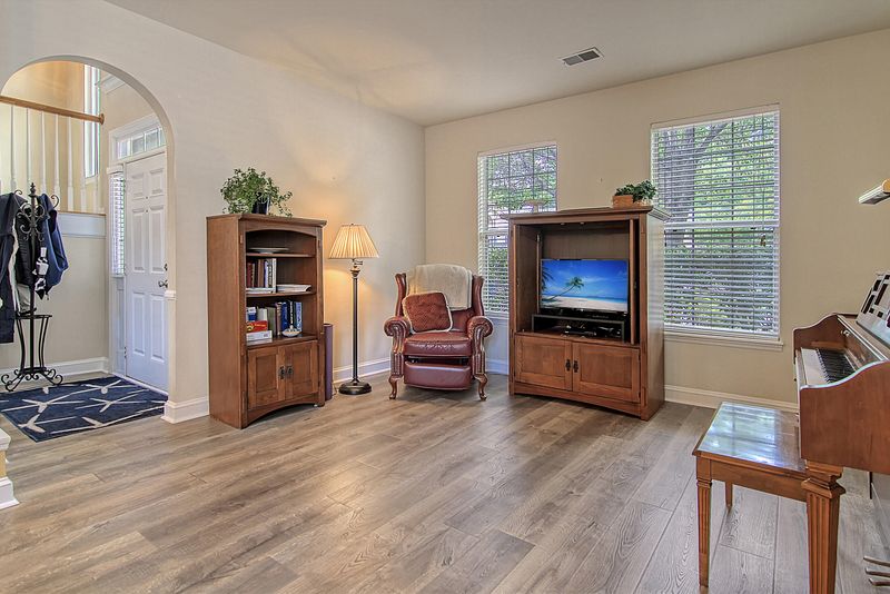 3245 John Bartram Pl, Mount Pleasant, SC 29466