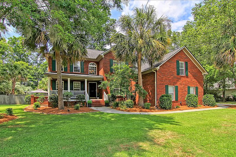 687 Hamlet Cir, Goose Creek, SC 29445