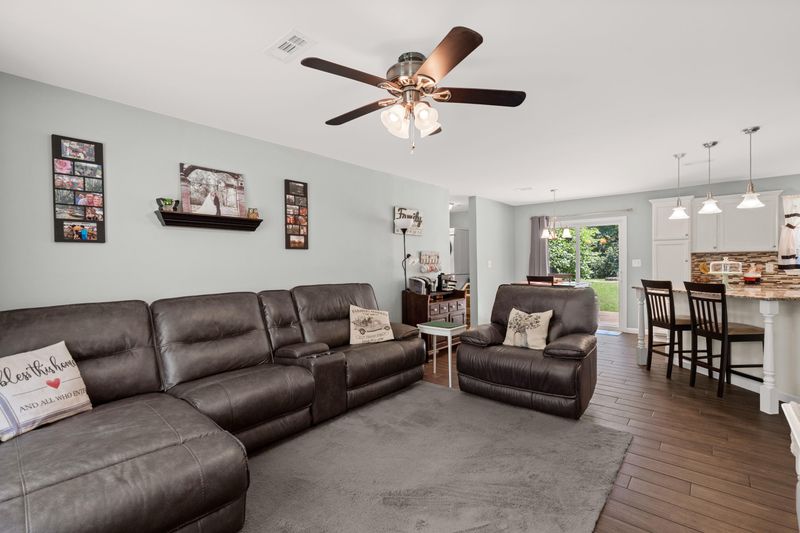129 Shadow Brook Dr, Summerville, SC 29486