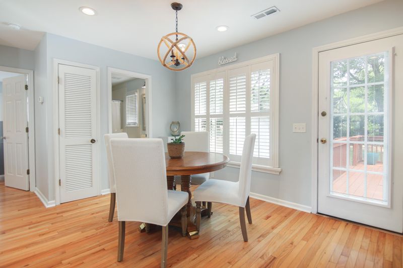 1224 Myrick Rd, Mount Pleasant, SC 29464