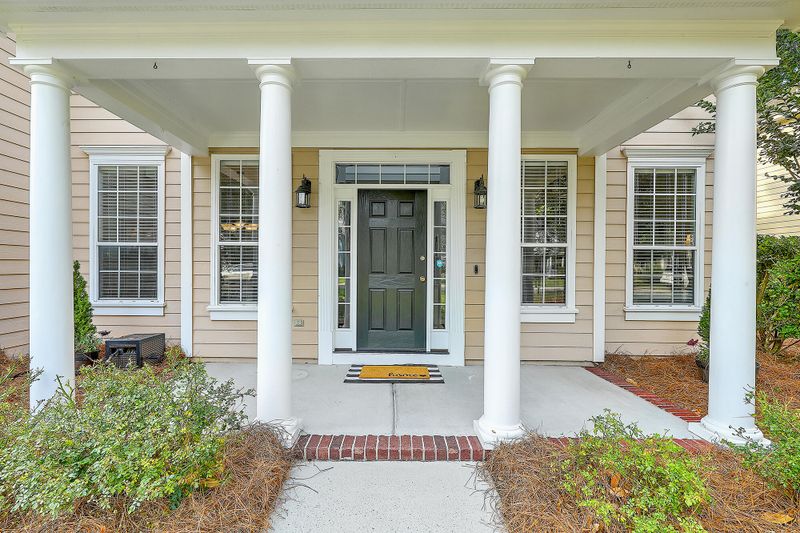 2169 Tall Grass Cir, Mount Pleasant, SC 29466