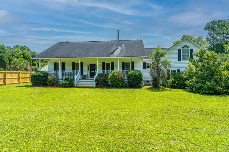 247 Saddle Trl, Summerville, SC 29483