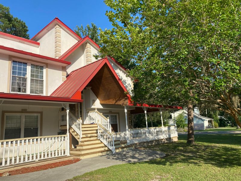 505 Woodward Blvd, Summerville, SC 29483