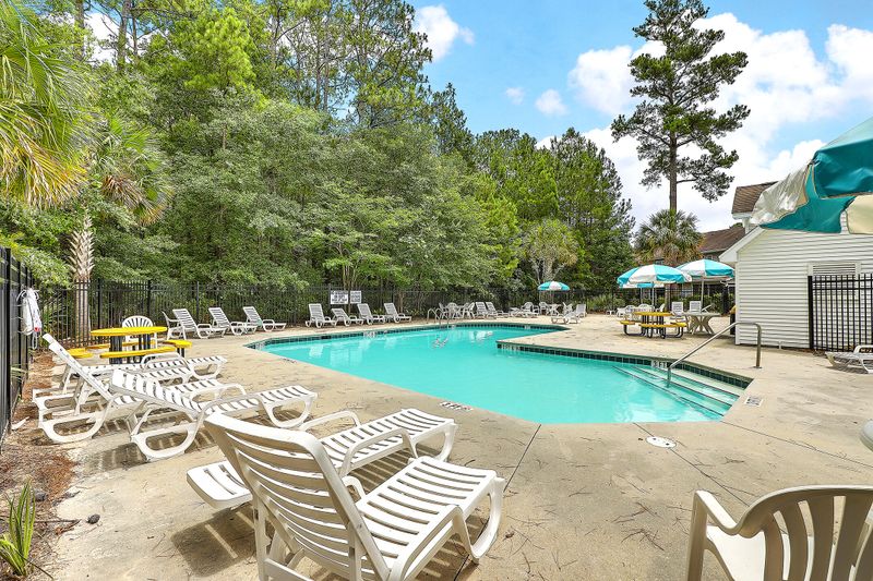 230 Jackson St, Goose Creek, SC 29445