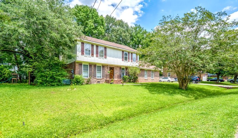 2908 Limestone Blvd, Charleston, SC 29414