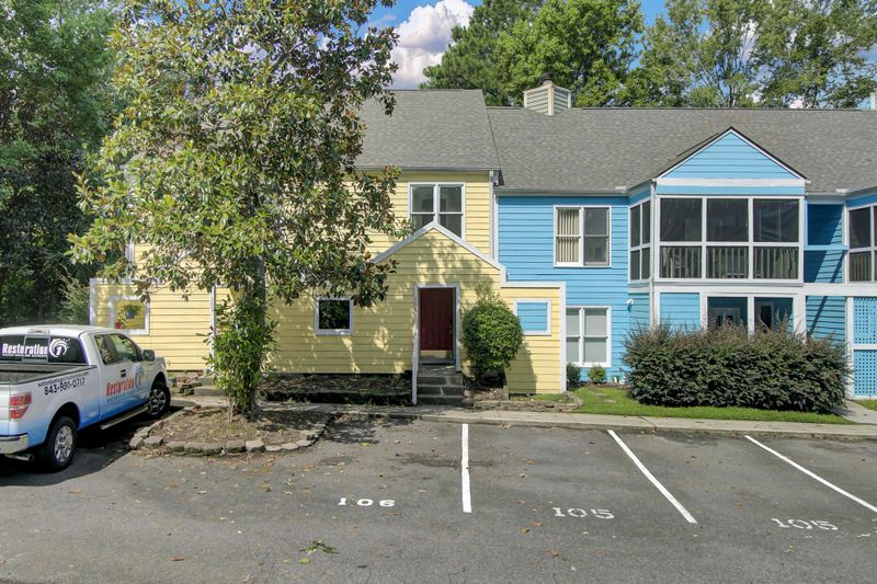 106 Peacock Pl, Summerville, SC 29485