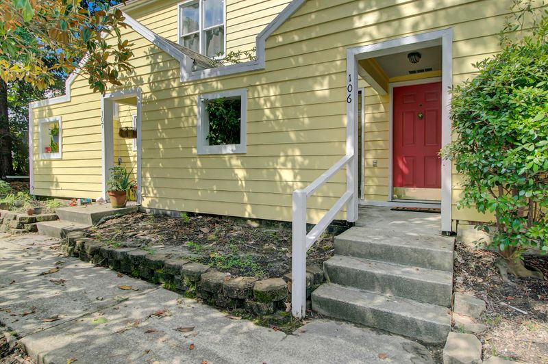 106 Peacock Pl, Summerville, SC 29485