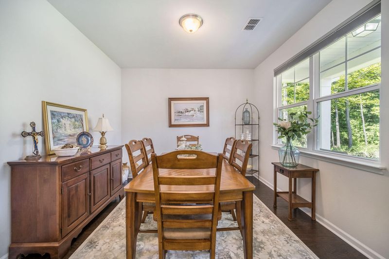 821 Neosho Ct, Moncks Corner, SC 29461