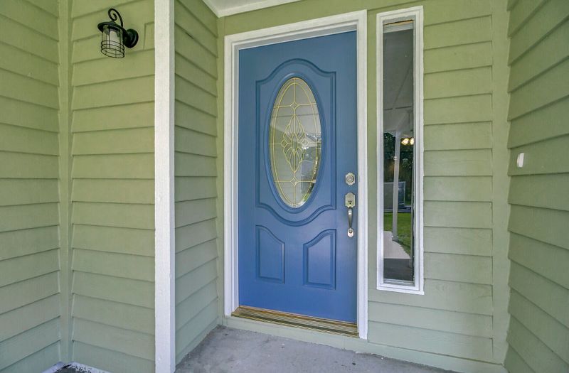 205 Sagebrush Ln, Summerville, SC 29483