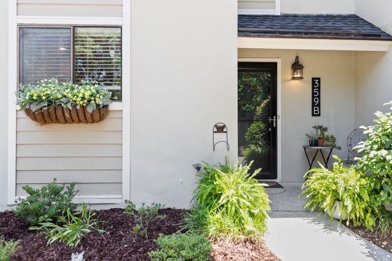 359 Spoonbill Ln #B, Mount Pleasant, SC 29464