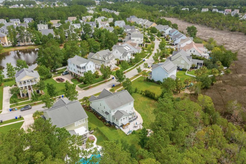 2109 Sandy Point Ln, Mount Pleasant, SC 29466