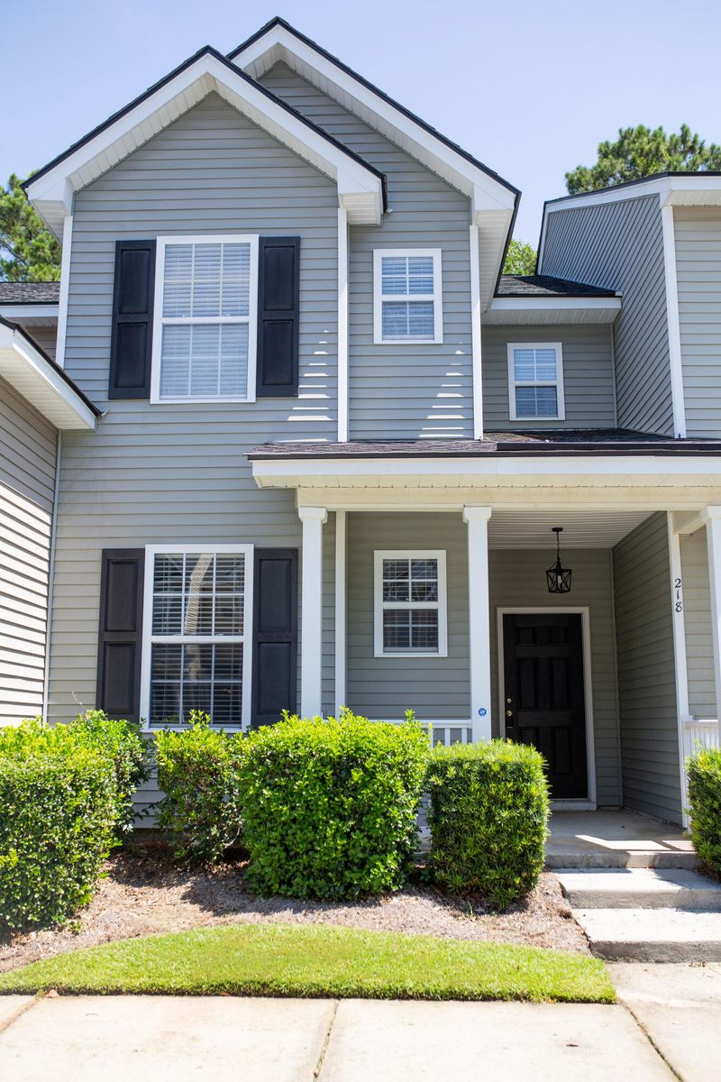 218 Brookshire Rd, Goose Creek, SC 29445