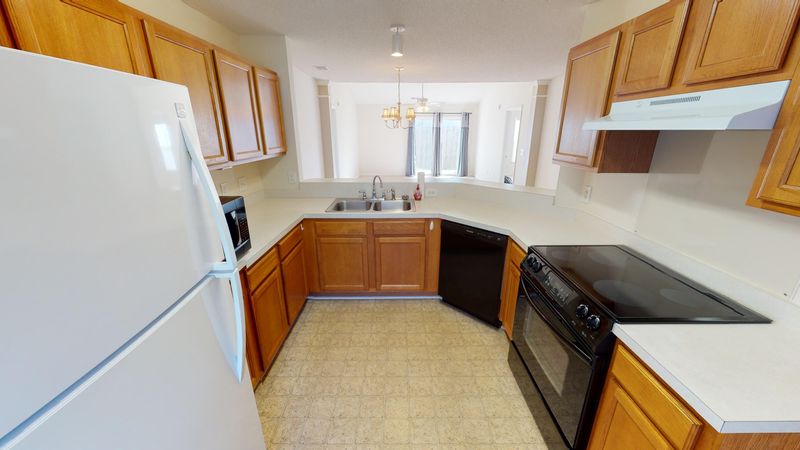 301 Dupont Way, Summerville, SC 29485