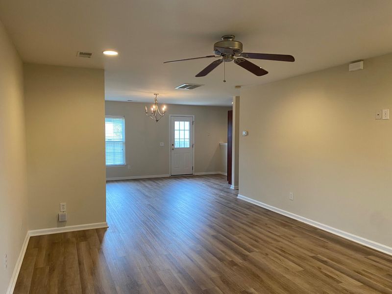 110 Kensel Ct, Goose Creek, SC 29445