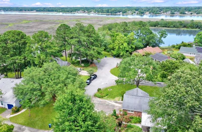 2913 Montreat Ct, Charleston, SC 29414