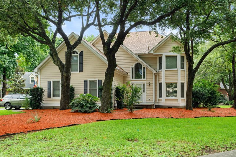 1369 Hidden Lakes Dr, Mount Pleasant, SC 29464