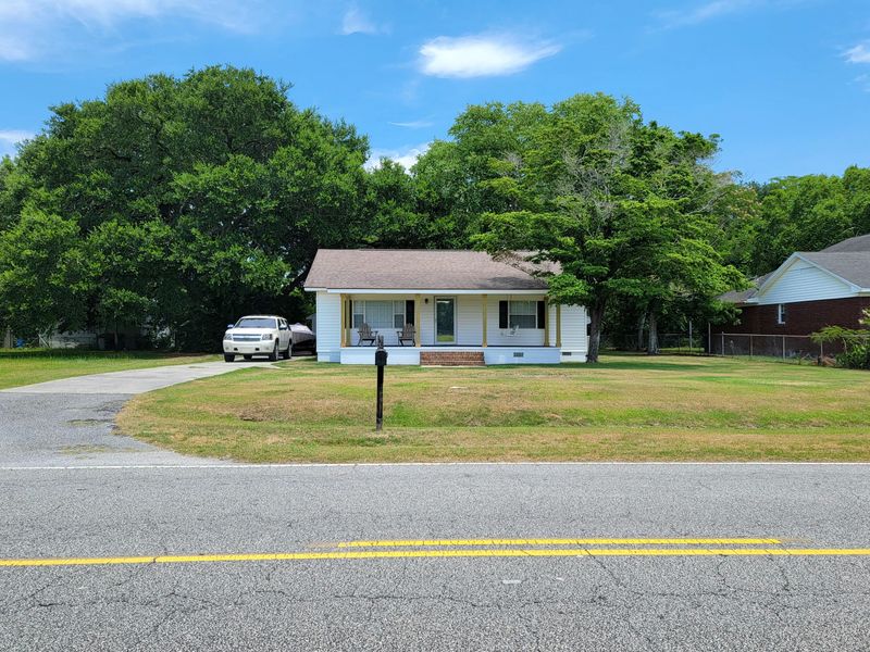 509 Whitesville Rd, Moncks Corner, SC 29461