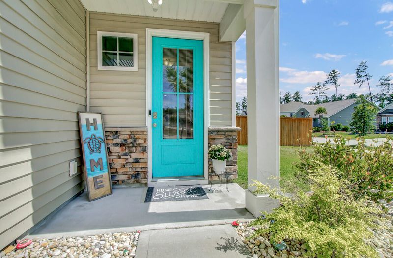 201 Rhodes Ct, Summerville, SC 29486
