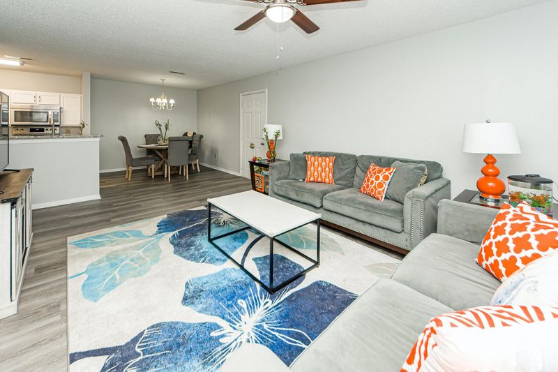 2011 N Highway 17 #2000a, Mount Pleasant, SC 29466