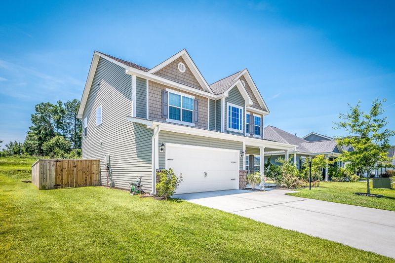 8128 Ronda Dr, Charleston, SC 29406