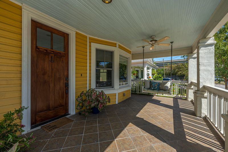 30 Maple St, Charleston, SC 29403