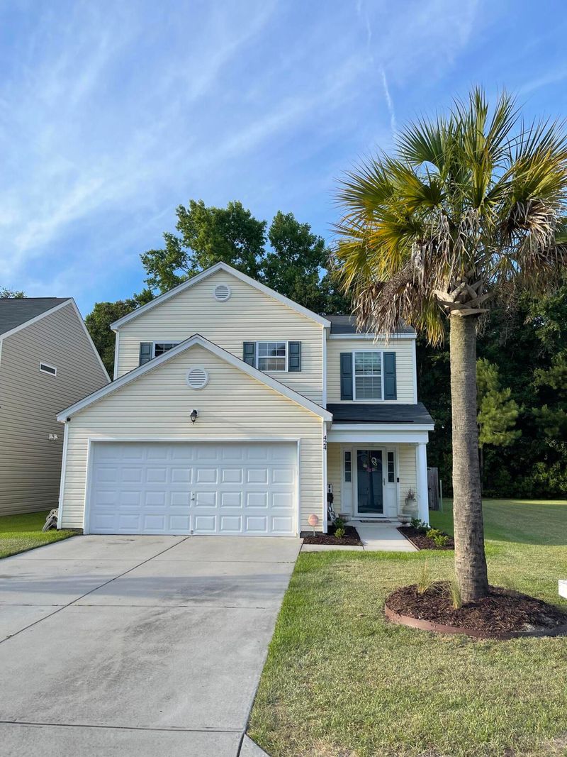424 Savannah River Dr, Summerville, SC 29485