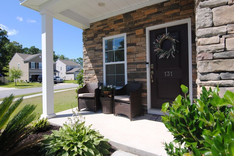 131 Chaste Tree Cir, Goose Creek, SC 29445