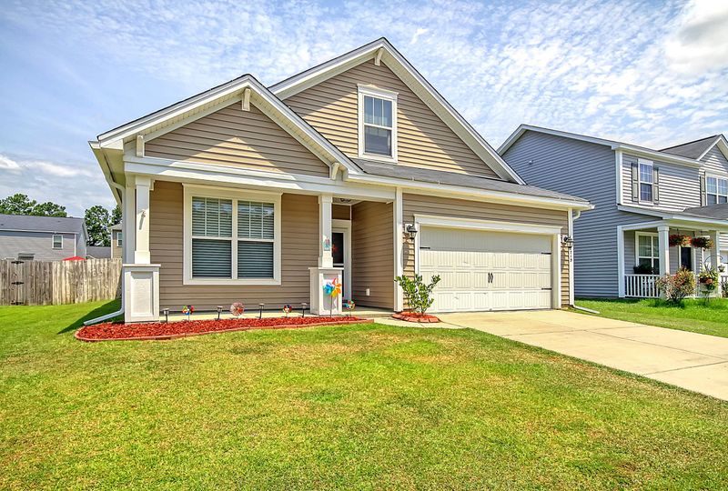 1715 Diving Duck Ln, Summerville, SC 29483
