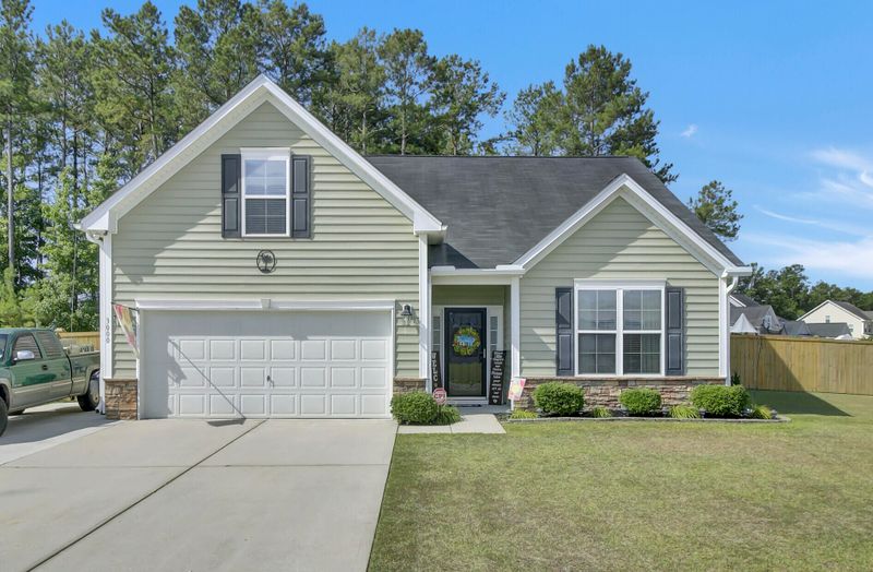 3000 Central Ring Ct, Ridgeville, SC 29472