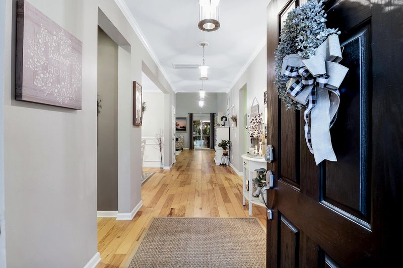 211 Wexford Ct, Summerville, SC 29483
