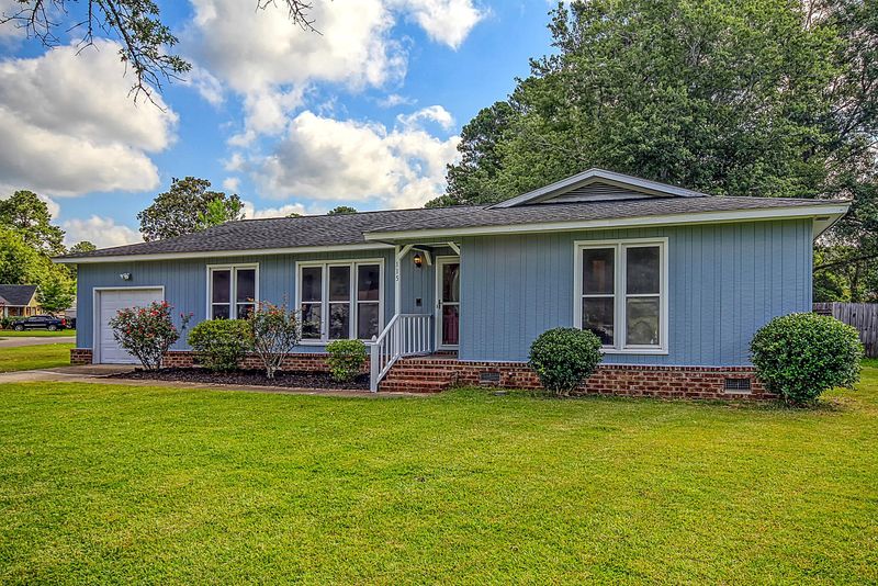 115 Three Wood Ln, Summerville, SC 29483