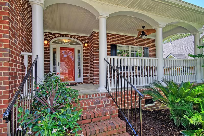 8602 Fox Hollow Rd, North Charleston, SC 29420
