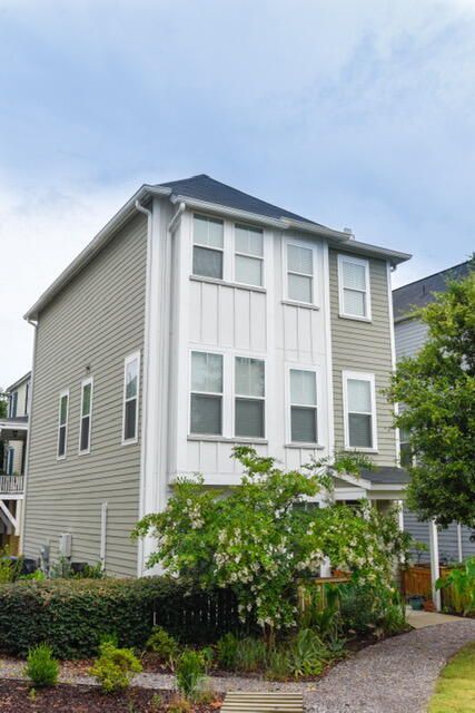4475 Newmans Al, North Charleston, SC 29405