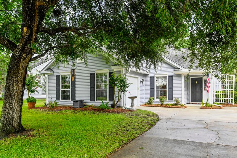 257 Mossy Oak Way, Mount Pleasant, SC 29464