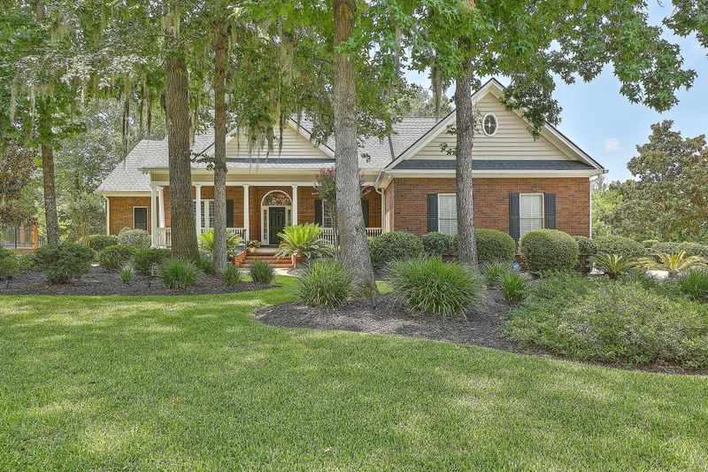 8617 Wild Bird Ct, North Charleston, SC 29420