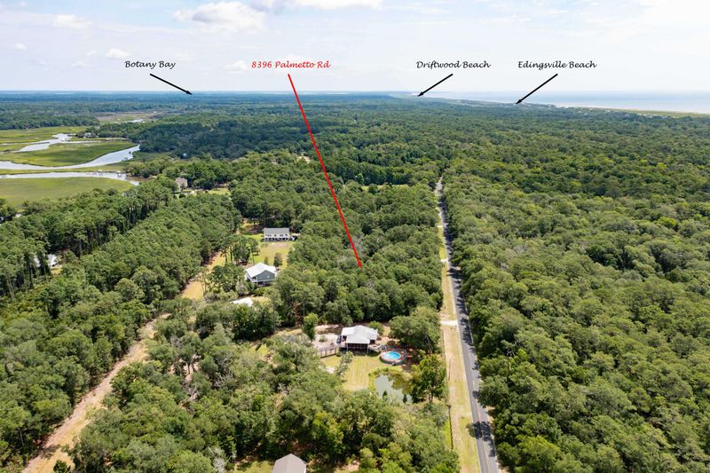 8396 Palmetto Rd, Edisto Island, SC 29438