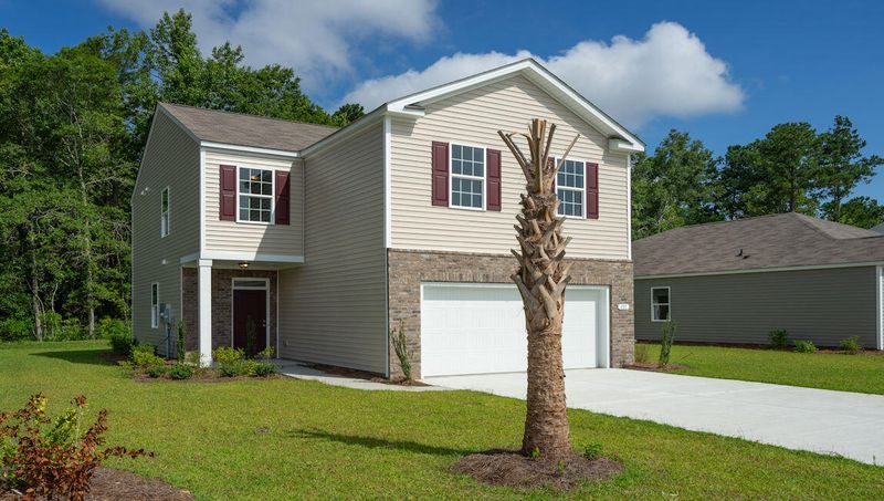 424 Eastern Pine Dr, Summerville, SC 29486
